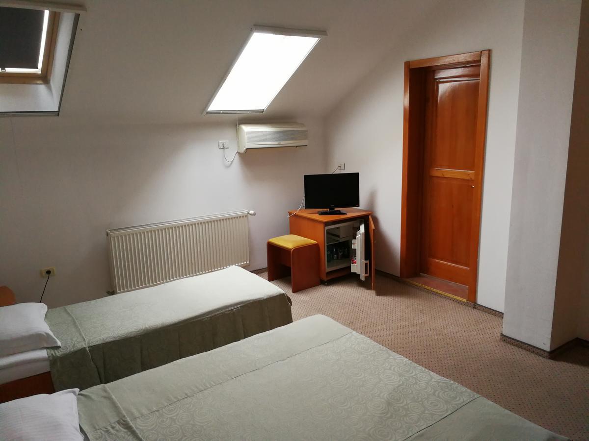 Hotel Lotus Arad Dış mekan fotoğraf